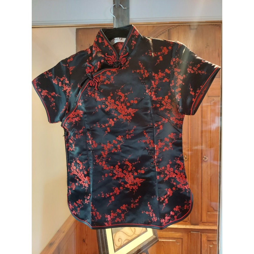 Hongshangjia Asian Inspired Black Red Cherry Blossom Cheongsam Top Frog Button S